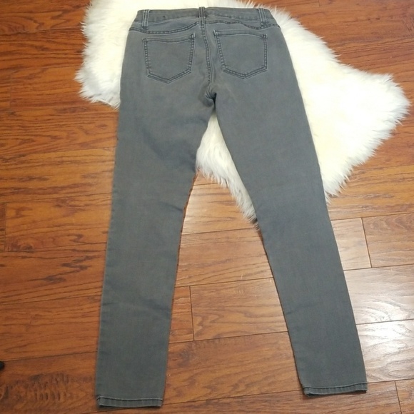 Wax Jeans - Picture 6 of 7